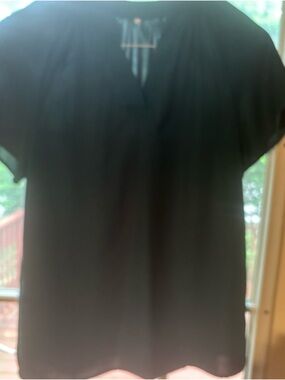 Classic Dark Green V-Neck Short Sleeve Blouse